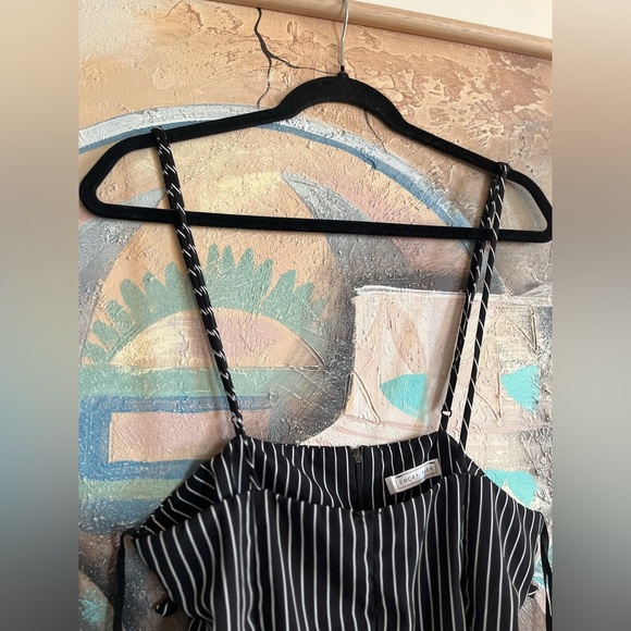 Emory Park Striped Pants - Picture 8 of 8